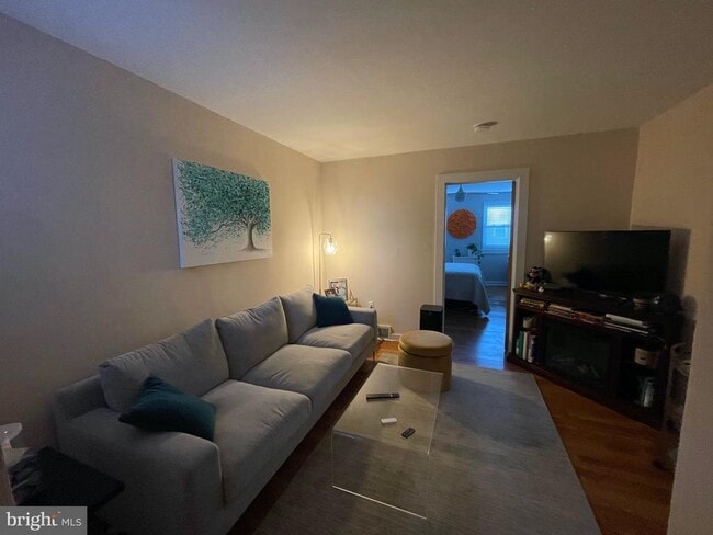 property at 1155 S 10th St