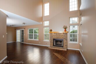 2793 Borkshire Ln in Aurora, IL - Building Photo - Building Photo