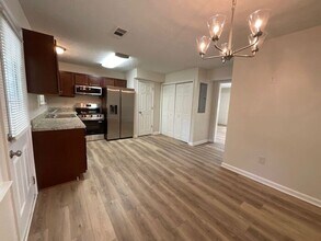 2657 Parkside Way SW in Snellville, GA - Foto de edificio - Building Photo