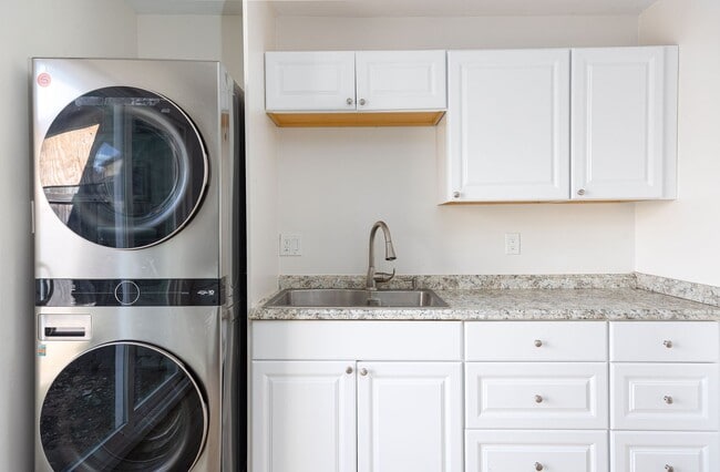 767 Ball Ave in Escondido, CA - Building Photo - Building Photo