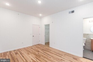 315 N Preston St in Philadelphia, PA - Building Photo - Building Photo