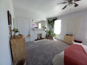 441 Kingsboro St in Pittsburgh, PA - Foto de edificio - Building Photo