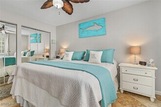 1180 Wildwood Lakes Blvd in Naples, FL - Building Photo - Building Photo