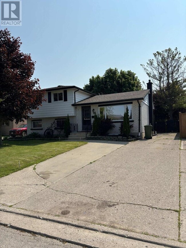 property at 29 McCully Dr