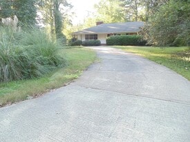 161 Shasta Ln in Charlotte, NC - Building Photo