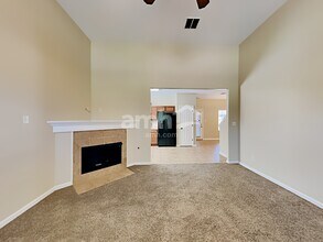 7411 Appling Rain Dr in Cordova, TN - Building Photo - Building Photo