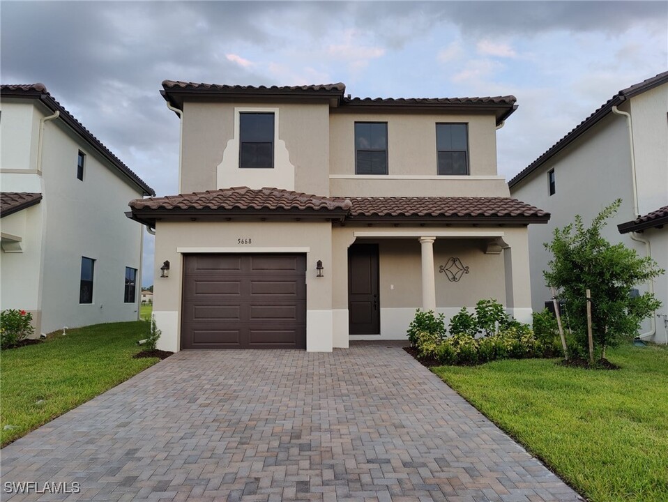 5668 Cassidy Ln in Ave Maria, FL - Building Photo