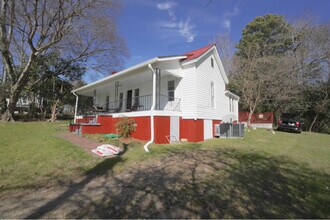 334 E Stallings St in Clayton, NC - Building Photo - Building Photo