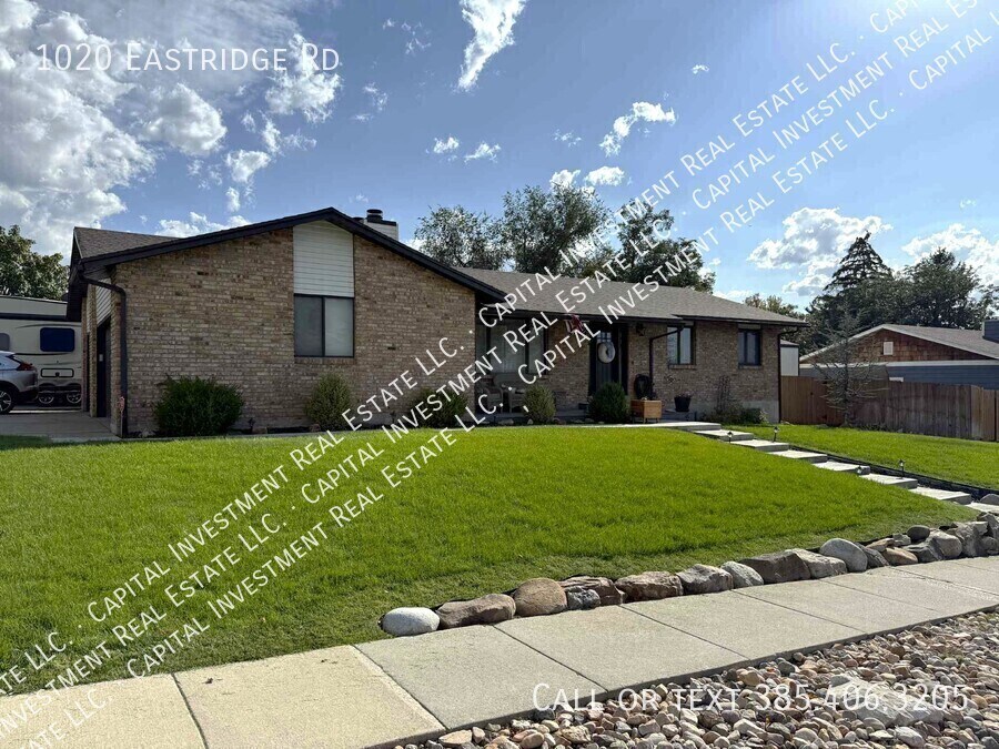 1020 Eastridge Rd in Sandy, UT - Building Photo