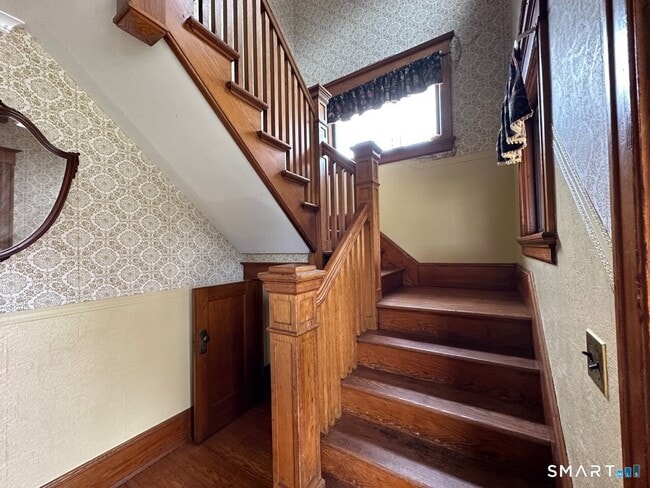 184 S Main St in Torrington, CT - Building Photo - Building Photo