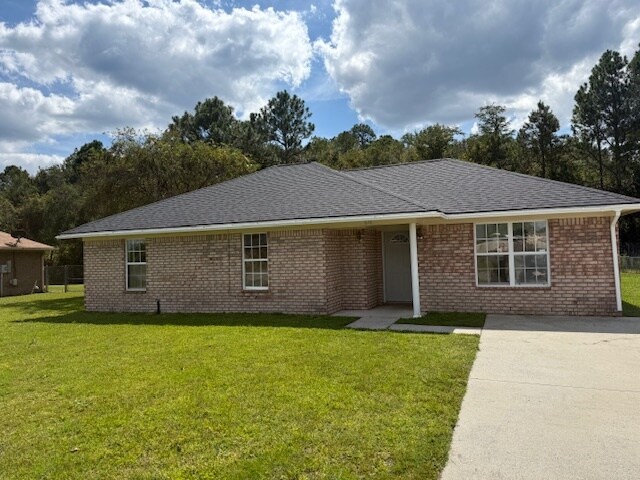 property at 874 Lyndsi Ln