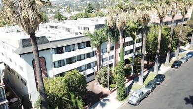 Los Feliz Palms in Los Angeles, CA - Building Photo - Other