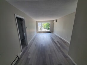 91 Atkinson Ave in Moncton, NB - Building Photo - Building Photo