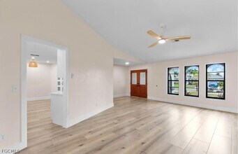 2230 SE 5th Pl in Cape Coral, FL - Building Photo - Building Photo