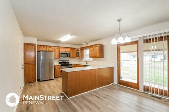 15520 Ninety-Seventh Ave in Florissant, MO - Building Photo - Building Photo