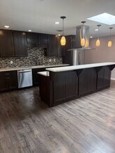 411 Manzano St NE in Albuquerque, NM - Building Photo - Building Photo