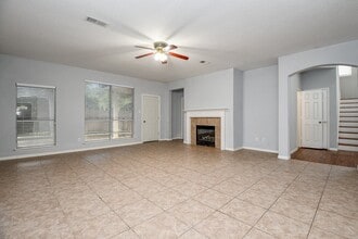 3019 Red Oak Leaf Trail in Houston, TX - Building Photo - Building Photo