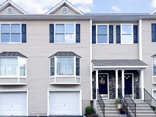 property at 15 Scuppo Rd
