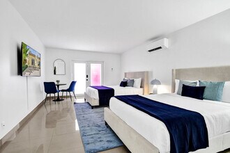 905 N Federal Hwy in Lake Worth Beach, FL - Building Photo - Building Photo