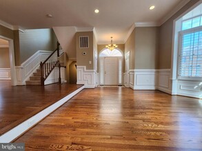 10540 James Wren Way in Fairfax, VA - Building Photo - Building Photo