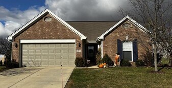 784 Penny Ln in Pittsboro, IN - Building Photo