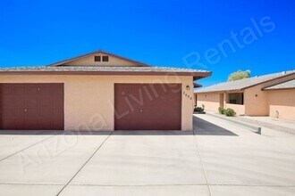 2050 Magnolia Dr in Lake Havasu City, AZ - Building Photo - Building Photo