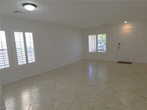6717 Yellowhammer Pl in North Las Vegas, NV - Foto de edificio - Building Photo