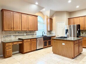 23223 Willow Pond Pl in Katy, TX - Building Photo - Building Photo