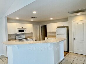 3308 9th St SW in Lehigh Acres, FL - Building Photo - Building Photo