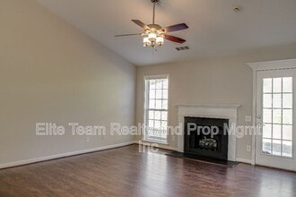 2132 Mallard Woods Pl in Charlotte, NC - Building Photo - Building Photo