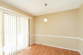 4441 Fernbrook Dr in Winston-Salem, NC - Building Photo - Building Photo