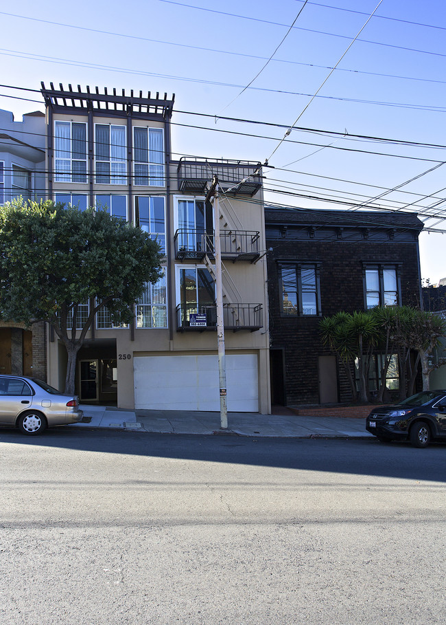 250 Connecticut St in San Francisco, CA - Building Photo - Building Photo