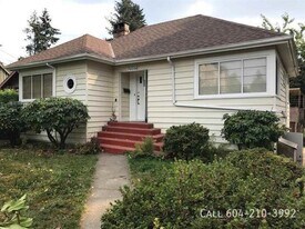 34008 Old Yale Rd in Abbotsford, BC - Building Photo