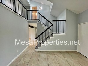 17572 Jackson Dr in Fontana, CA - Building Photo - Building Photo