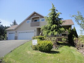 2015 Seaton Ct SE in Olympia, WA - Building Photo