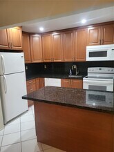 7300 NW 17th St, Unit 943 in Plantation, FL - Building Photo - Building Photo