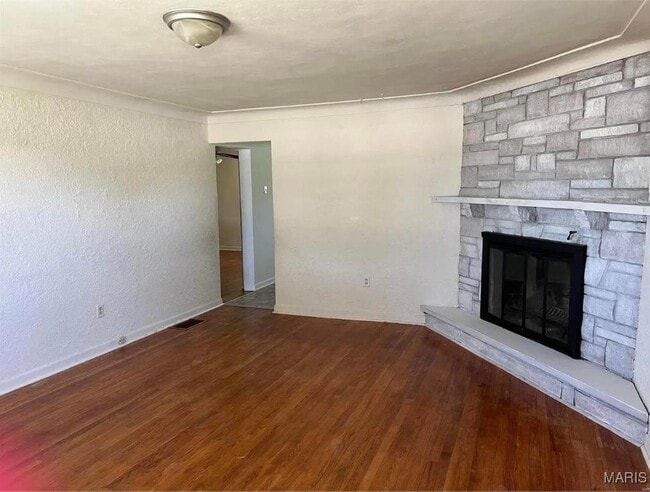 1311 W Hwy 50 in O'Fallon, IL - Building Photo - Building Photo
