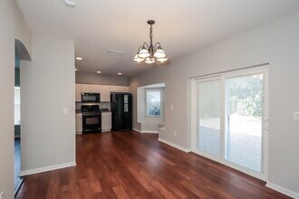 11116 Newbridge Dr in Riverview, FL - Building Photo - Building Photo