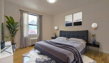 536 Fort Washington Ave in New York, NY - Building Photo - Building Photo