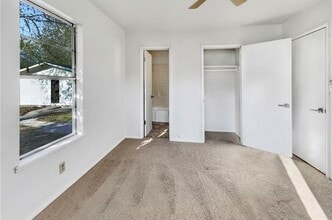 5433 Bowie St in Corpus Christi, TX - Building Photo - Building Photo