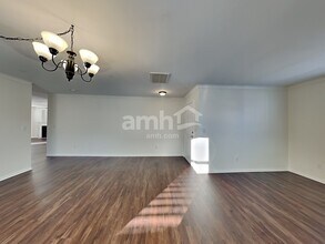 1611 Rustic Arch Way in Huntersville, NC - Building Photo - Building Photo