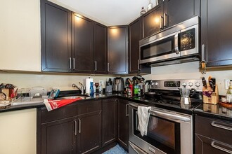 1564 Tremont St, Unit 2 in Boston, MA - Building Photo - Building Photo
