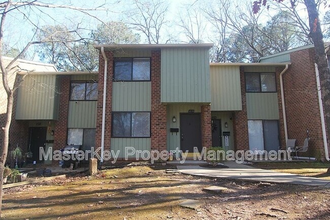 property at 1273 Teakwood Pl