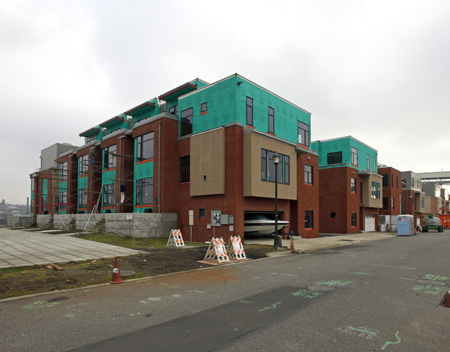 The Pacifica in Portland, OR - Building Photo - Building Photo