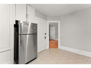 1501 Summit Ave in St. Paul, MN - Building Photo - Building Photo