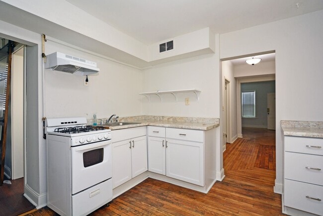 920 22nd Ave NE in Minneapolis, MN - Building Photo - Building Photo