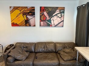 6960 Forbes Ave in Van Nuys, CA - Building Photo - Building Photo