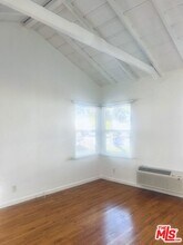 600 E Chevy Chase Dr in Glendale, CA - Foto de edificio - Building Photo