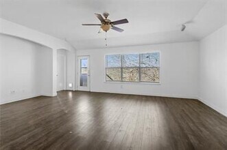 1209 Cardinal Way in Aubrey, TX - Building Photo - Building Photo