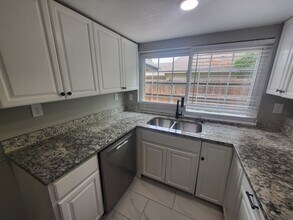 2623 San Sabastian Cir in Grand Prairie, TX - Building Photo - Building Photo